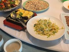 -海派美食·家宴海鲜青岛菜·石锅鲽鱼头(东方城店)