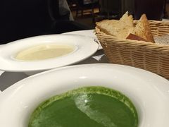 野菌菠菜忌廉汤-哈布斯扒房(华发商都店)