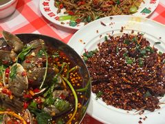 -辣小鲜·南昌大排档(船山路店)