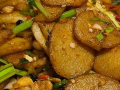 -95号酱骨·一块豆腐(展春园西路店)