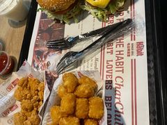 -The Habit Burger Grill 哈比特汉堡(复兴soho店)