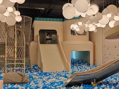 -涨巢·潮玩水疗局