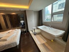 -南京新街口桔子水晶酒店