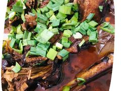 炭火红烧鹅-云的侧面音乐餐吧(丰马牛餐饮广场店)