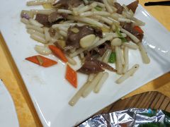 花生芽炒猪舌-江记餐厅(罗冲围店)