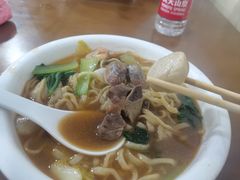 -象山小白象海鲜面