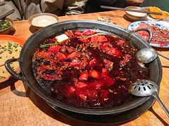 -周小明火锅(黑金冠社区店)