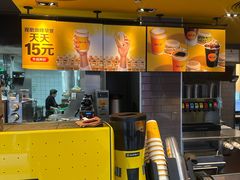 -麦当劳(杨林得来速店)