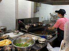 -遵义虾子张六羊肉粉(金码头店)