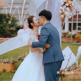 『草坪婚礼｜户外婚礼的绝美颜色』