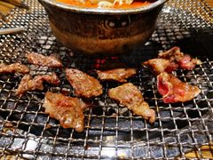 -鑫釜山海鲜烧烤(鑫丰国际店)