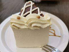 焦糖糯米蛋糕-野路甜点铺(松柏路店)