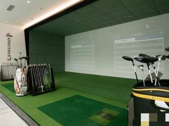 -新浪高尔夫新天地室内高尔夫练习场(国贸·中海广场店)