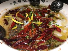 老坛酸菜鲈鱼-江渔儿酸菜鱼(东二环泰禾店)