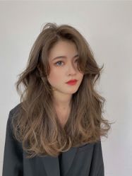 -丝语萱形象