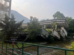 -四川汶川特大地震漩口中学遗址