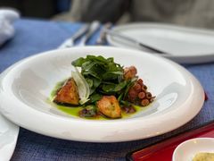 -弦月窗LUNETTE BY AMANDA(复兴路店)