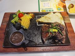 -豪客来牛排(华创国际广场店)