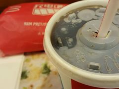 -麦当劳(秣陵路店)