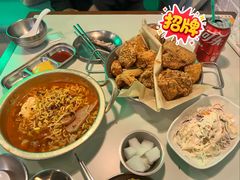 炸鸡一半一半-富乐满韩国正宗炸鸡韩国料理(虹泉路店)