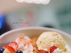 草莓雪人酒酿酸奶-宝珠奶酪(长宁金虹桥店)
