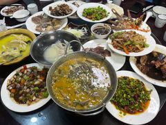 -余杨鸭鸭餐厅
