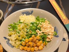 -石锅苗苗鱼(武汉首店)