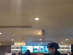 -霸王茶姬(上海恒基名人店)