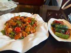 -喜乐餐厅•灯笼虾球首创者•本地小海鲜(二马路店)