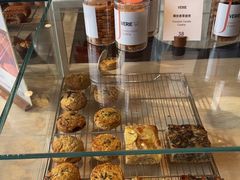 -VERIE BAKEHOUSE