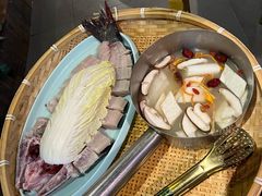 -云荷里·蒸汽石锅鱼·云南菜(中发百旺店)