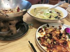 -小六汤包砂煲菜(文景路店)