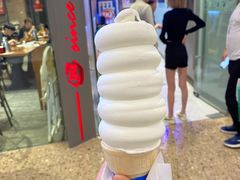 香草五球甜筒-DQ·蛋糕·冰淇淋(万象城店)
