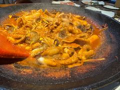 -金轮星光名座生活广场