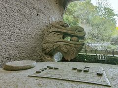 -伍山海滨石窟
