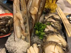 -鲜入围煮花胶鸡海鲜火锅