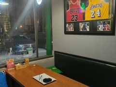 -京狮炙燥·精酿烧烤(首经贸店)