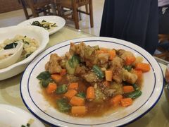 -鹤乡东北菜(崮山路店)