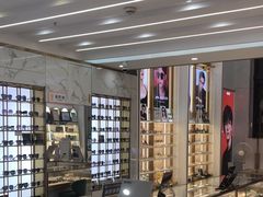 -世纪大明眼镜·蔡司战略授权店(汉街店)