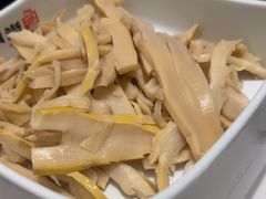-锅当当铁锅炖烀饼王(长泰广场店)