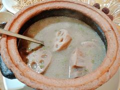 排骨藕汤-可可大虾武汉土菜大排档(万松园1店)