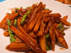 -侬佳蒸菜馆(听潮店)