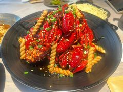 -巴厘龙虾·榜首油焖大虾(音乐学院·沿江酒馆店)