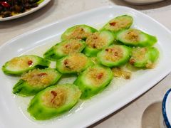 蒜蓉蒸丝瓜-巫记鸡饭店