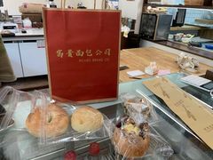 面包甜点陈列柜-富贵面包公司(运河店)