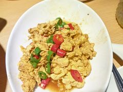 -关东小磨东北菜(上海长风大悦城店)