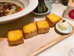 面包诱惑-弄堂里(西溪龙湖天街店)