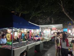 门面-吴山路夜市