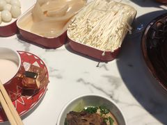 -欧提汗·新疆餐厅·清真(银都路店)