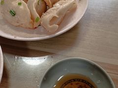-胡记锅贴·沪上游子老鸭粉丝汤(太原路店)